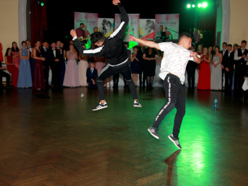 Abschlussball Jean Paul Wirtschaftsschule Montessrie GK Erwachsene TS Swing  Hof2 – Foto 226