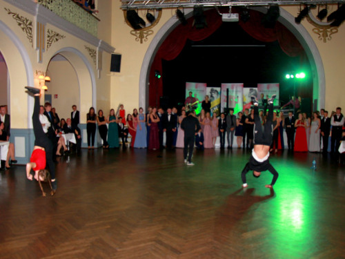 Abschlussball Jean Paul Wirtschaftsschule Montessrie GK Erwachsene TS Swing  Hof2 – Foto 231