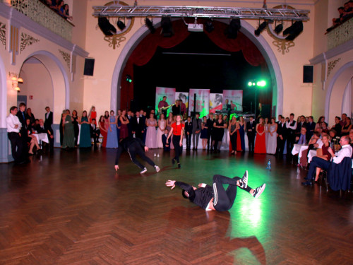 Abschlussball Jean Paul Wirtschaftsschule Montessrie GK Erwachsene TS Swing  Hof2 – Foto 234