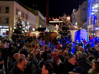 Vorschau des vorherigen Fotos