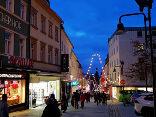 Vorschau des vorherigen Fotos