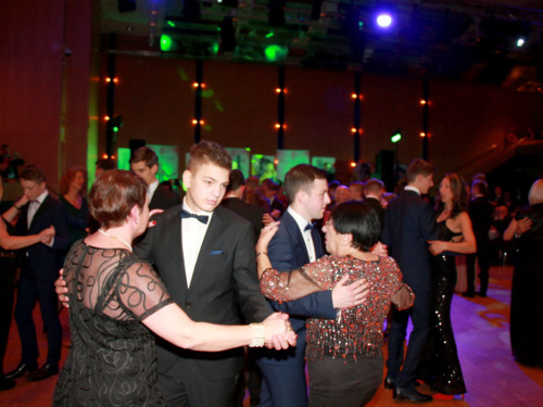 Abschlussball Gymnasium Münchberg TS Swing – Foto 90