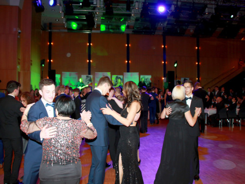 Abschlussball Gymnasium Münchberg TS Swing – Foto 91