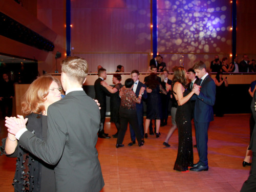 Abschlussball Gymnasium Münchberg TS Swing – Foto 93