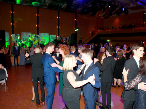 Abschlussball Gymnasium Münchberg TS Swing – Foto 102