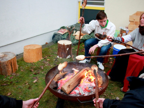 Mittelalterlicher Weihnachtsmarkt am Campus 2019 Samstag – Foto 76