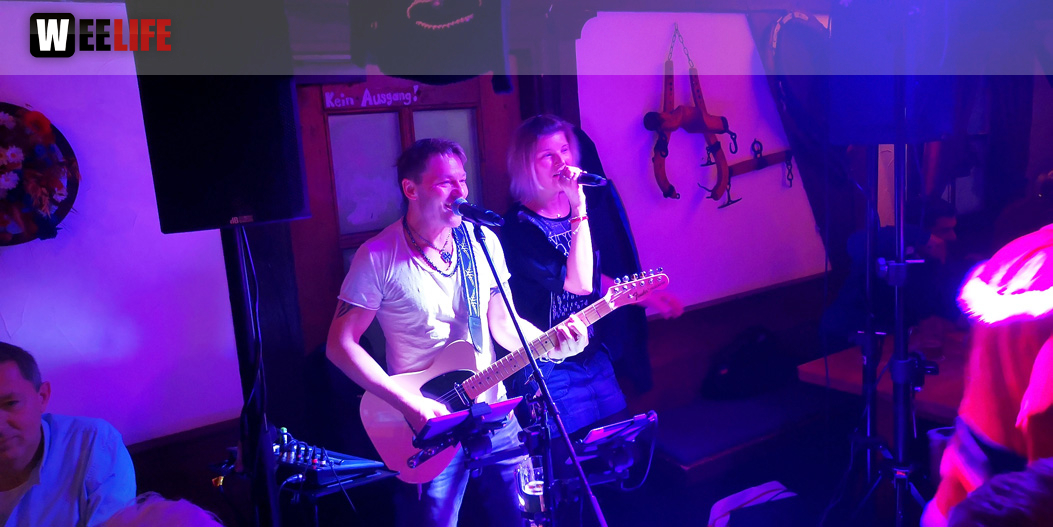 Enzo in der Skihütte Hof 6.12.19 Neue Skihütte