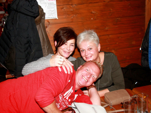 Enzo in der Skihütte Hof 6.12.19 Neue Skihütte – Foto 16