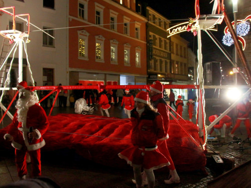 Hochseilartisten Geschwister Weisheit Hofer Weihnachtsmarkt 8.12.2019 – Foto 21