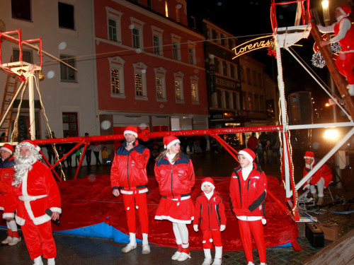 Hochseilartisten Geschwister Weisheit Hofer Weihnachtsmarkt 8.12.2019 – Foto 24