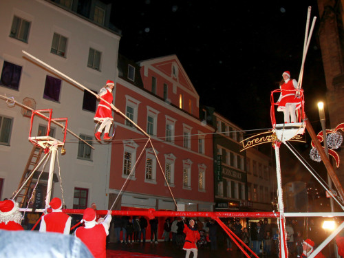 Hochseilartisten Geschwister Weisheit Hofer Weihnachtsmarkt 8.12.2019 – Foto 45