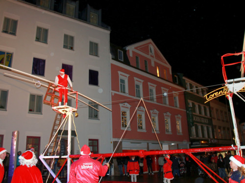 Hochseilartisten Geschwister Weisheit Hofer Weihnachtsmarkt 8.12.2019 – Foto 50