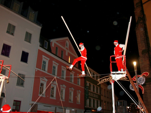 Hochseilartisten Geschwister Weisheit Hofer Weihnachtsmarkt 8.12.2019 – Foto 58