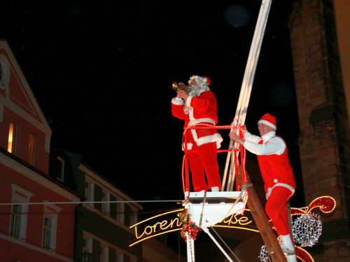 Hochseilartisten Geschwister Weisheit Hofer Weihnachtsmarkt 8.12.2019 – Foto 69