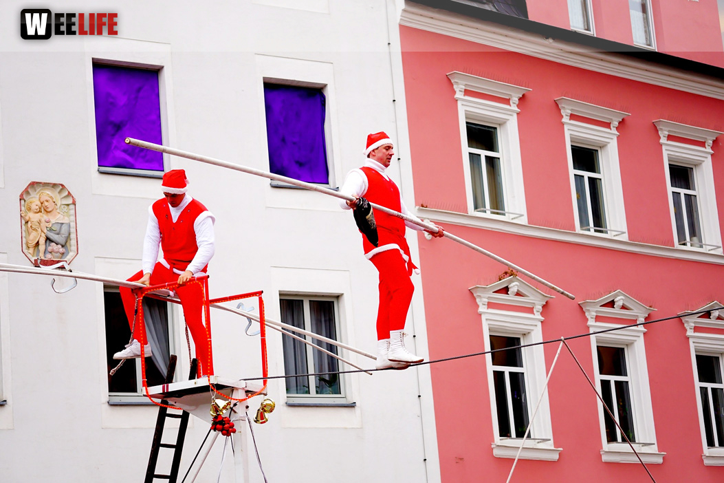 Hochseilartisten Geschwister Weisheit Hofer Weihnachtsmarkt 8.12.2019