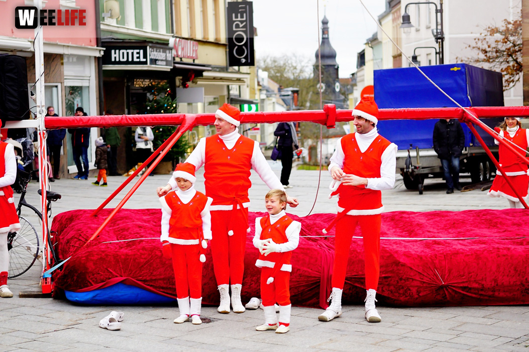 Hochseilartisten Geschwister Weisheit Hofer Weihnachtsmarkt 8.12.2019