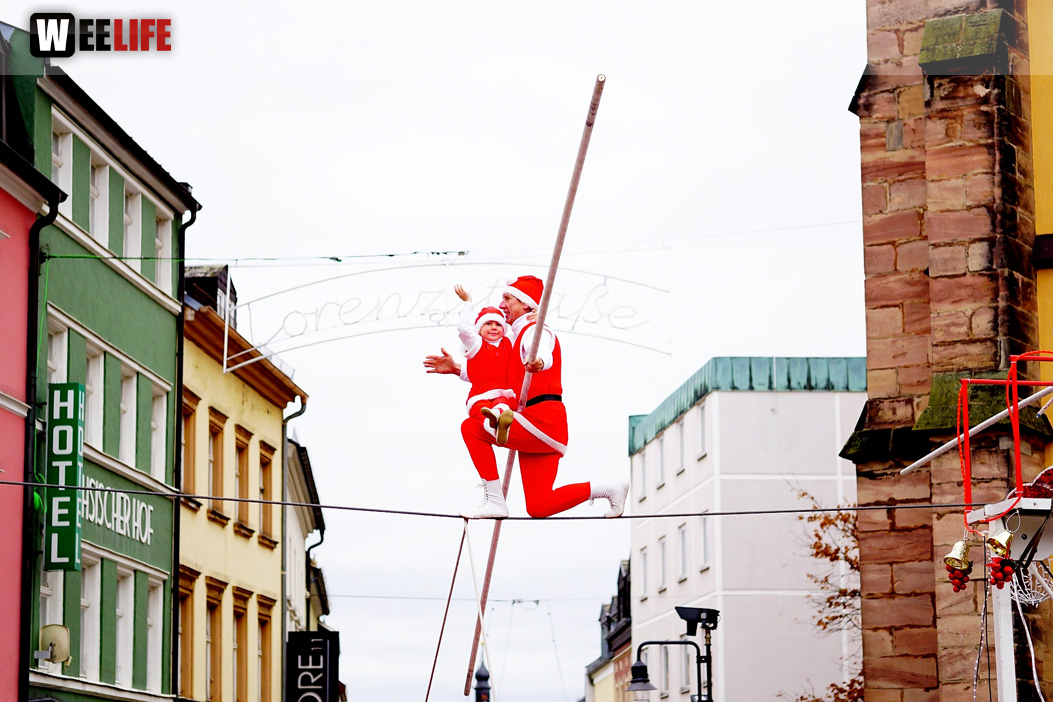 Hochseilartisten Geschwister Weisheit Hofer Weihnachtsmarkt 8.12.2019
