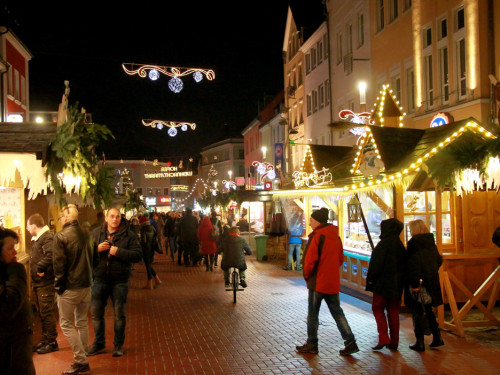 Hofer Weihnachtsmarkt  mit Rehauer Stadtkapelle 8.12.2019 – Foto 2