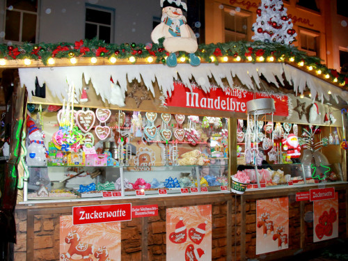 Hofer Weihnachtsmarkt  mit Rehauer Stadtkapelle 8.12.2019 – Foto 25