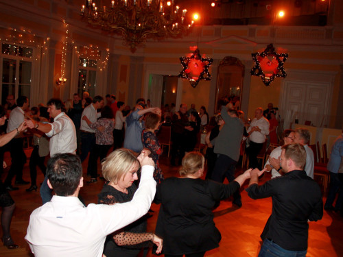 1. Feuerzangenbowle TS Swing  – Foto 28