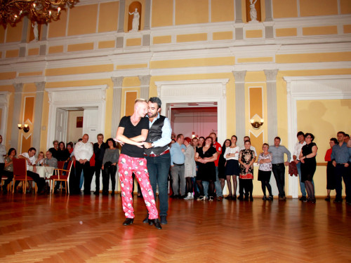 1. Feuerzangenbowle TS Swing  – Foto 38