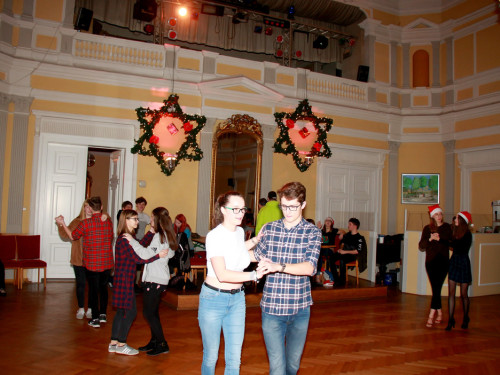 XXL Weihnachtsdiscoparty Schüler 14.12.19 – Foto 6