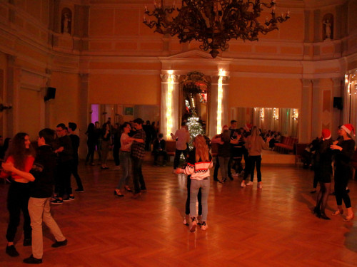XXL Weihnachtsdiscoparty Schüler 14.12.19 – Foto 7
