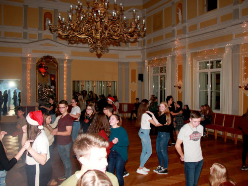 XXL Weihnachtsdiscoparty Schüler 14.12.19 – Foto 14