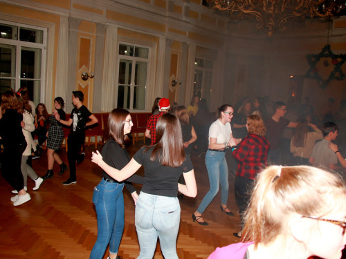 XXL Weihnachtsdiscoparty Schüler 14.12.19 – Foto 17