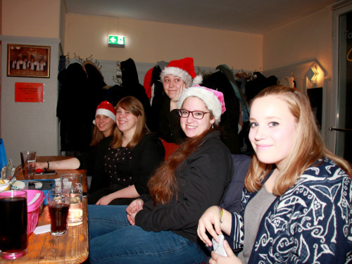 XXL Weihnachtsdiscoparty Schüler 14.12.19 – Foto 19
