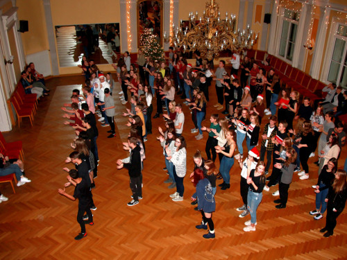 XXL Weihnachtsdiscoparty Schüler 14.12.19 – Foto 22