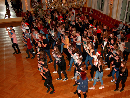 XXL Weihnachtsdiscoparty Schüler 14.12.19 – Foto 23
