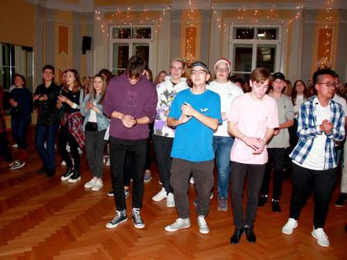 XXL Weihnachtsdiscoparty Schüler 14.12.19 – Foto 29