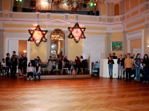 XXL Weihnachtsdiscoparty Schüler 14.12.19 – Foto 33