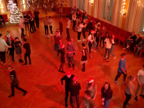 XXL Weihnachtsdiscoparty Schüler 14.12.19 – Foto 59