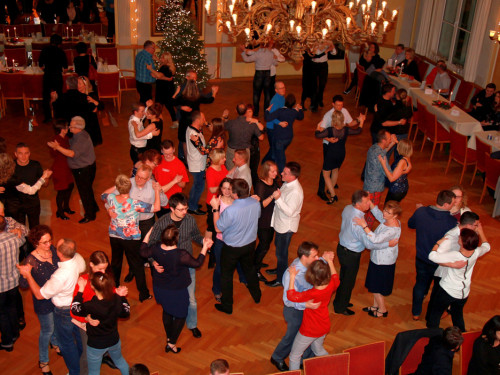 2. Feuerzangenbowle TS Swing 15.12.2019 – Foto 32