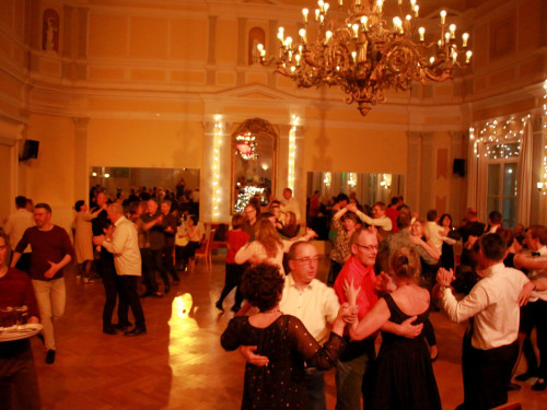 2. Feuerzangenbowle TS Swing 15.12.2019 – Foto 48