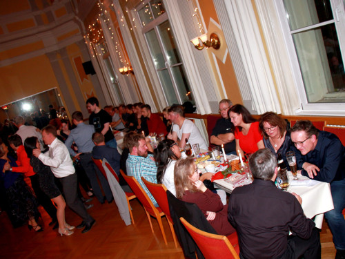 2. Feuerzangenbowle TS Swing 15.12.2019 – Foto 56