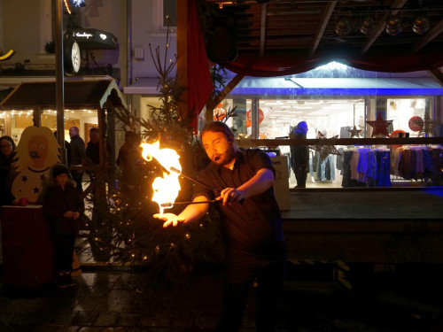 Feuershow Weihnachtsmarkt 18.12.2019 – Foto 9