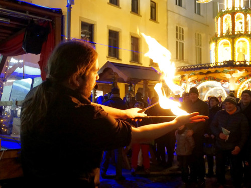 Feuershow Weihnachtsmarkt 18.12.2019 – Foto 14