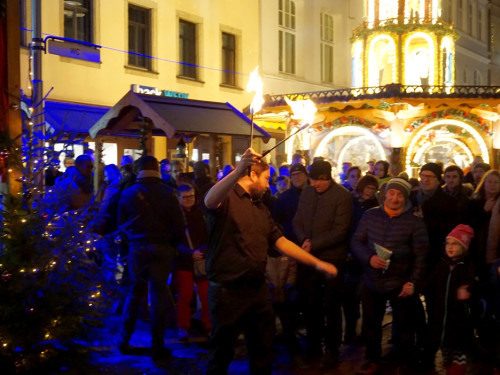 Feuershow Weihnachtsmarkt 18.12.2019 – Foto 15