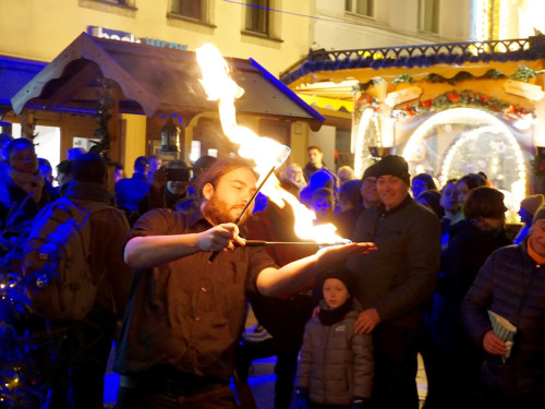 Feuershow Weihnachtsmarkt 18.12.2019 – Foto 22