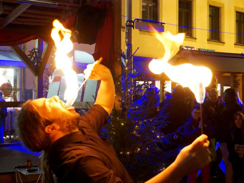 Feuershow Weihnachtsmarkt 18.12.2019 – Foto 32