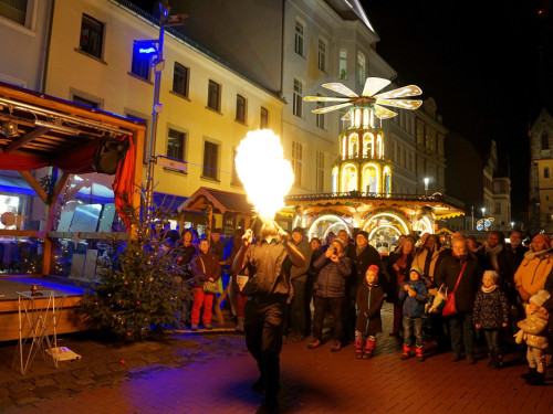 Feuershow Weihnachtsmarkt 18.12.2019 – Foto 41