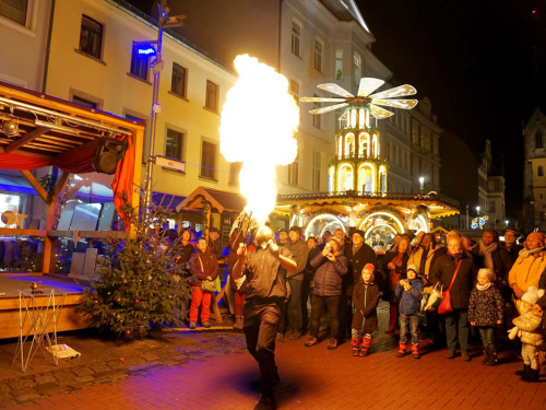 Feuershow Weihnachtsmarkt 18.12.2019 – Foto 42