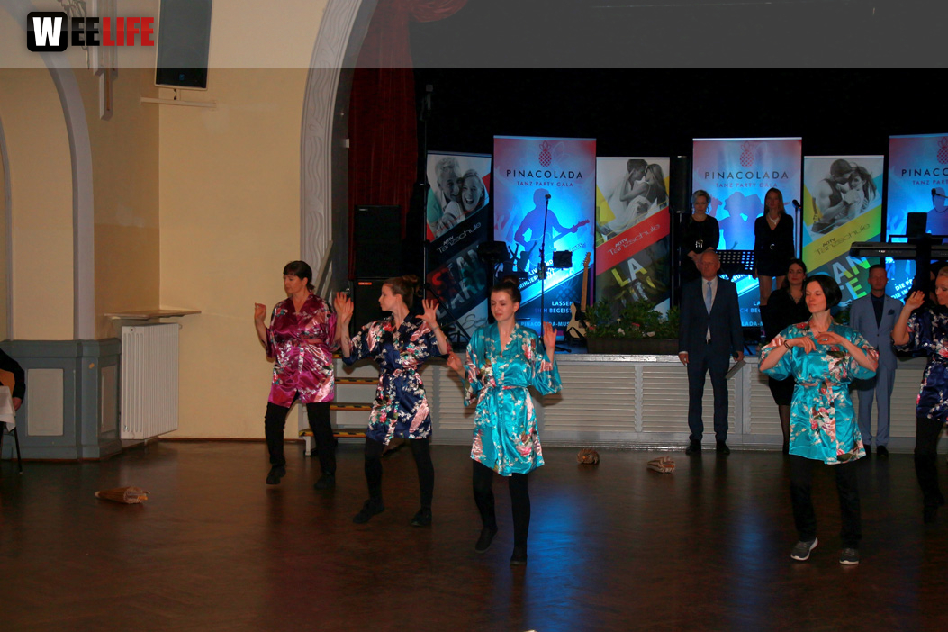 Abschlussball Real und Mittelschule Rehau TS Swing Pinacolada