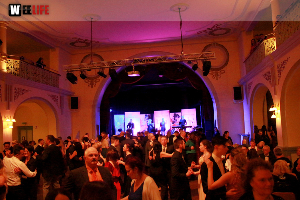 Abschlussball Real und Mittelschule Rehau TS Swing Pinacolada