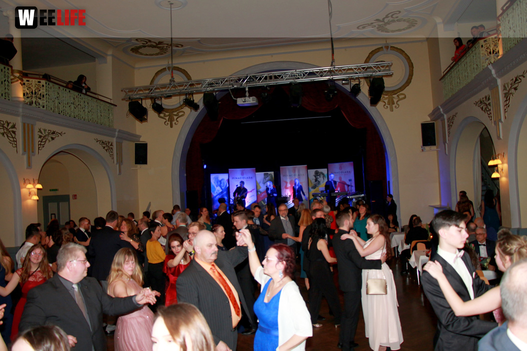 Abschlussball Real und Mittelschule Rehau TS Swing Pinacolada