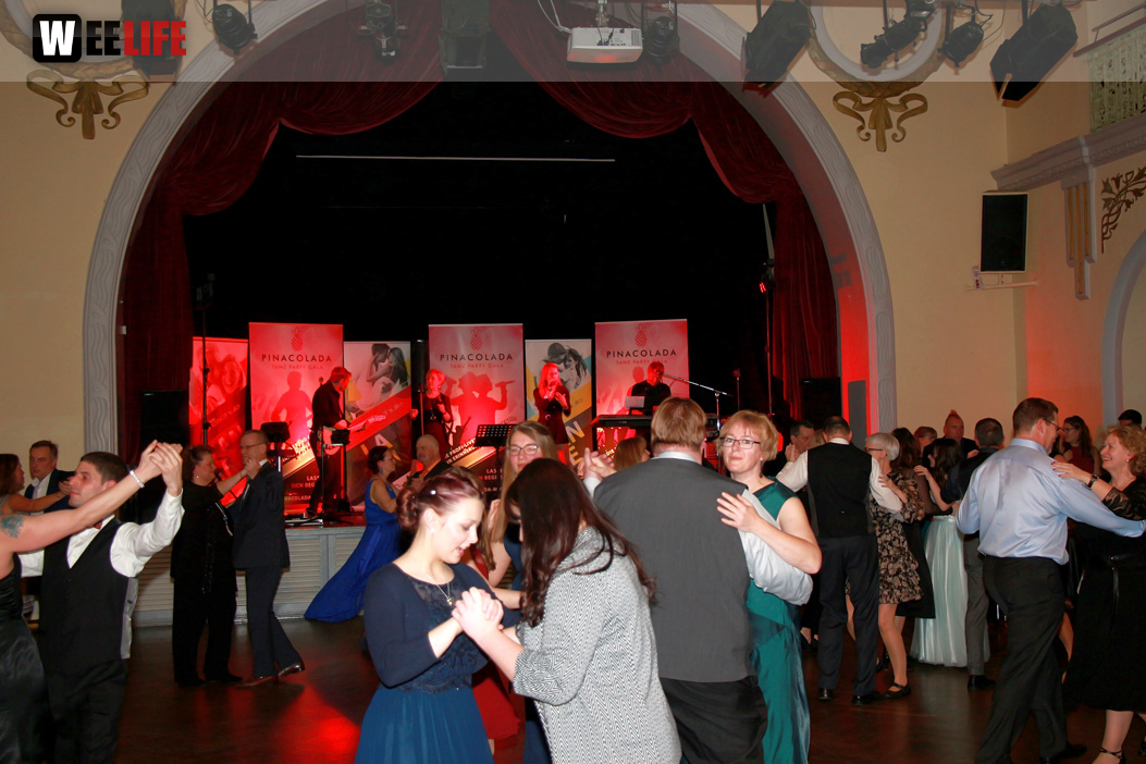Abschlussball Real und Mittelschule Rehau TS Swing Pinacolada