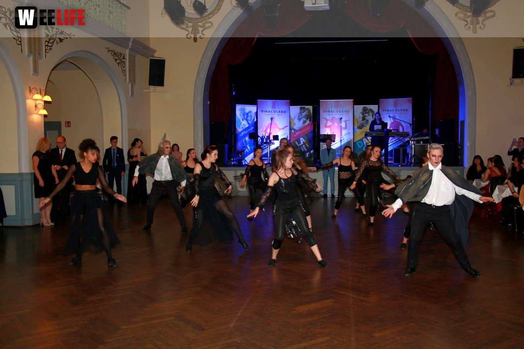 Abschlussball Real und Mittelschule Rehau TS Swing Pinacolada